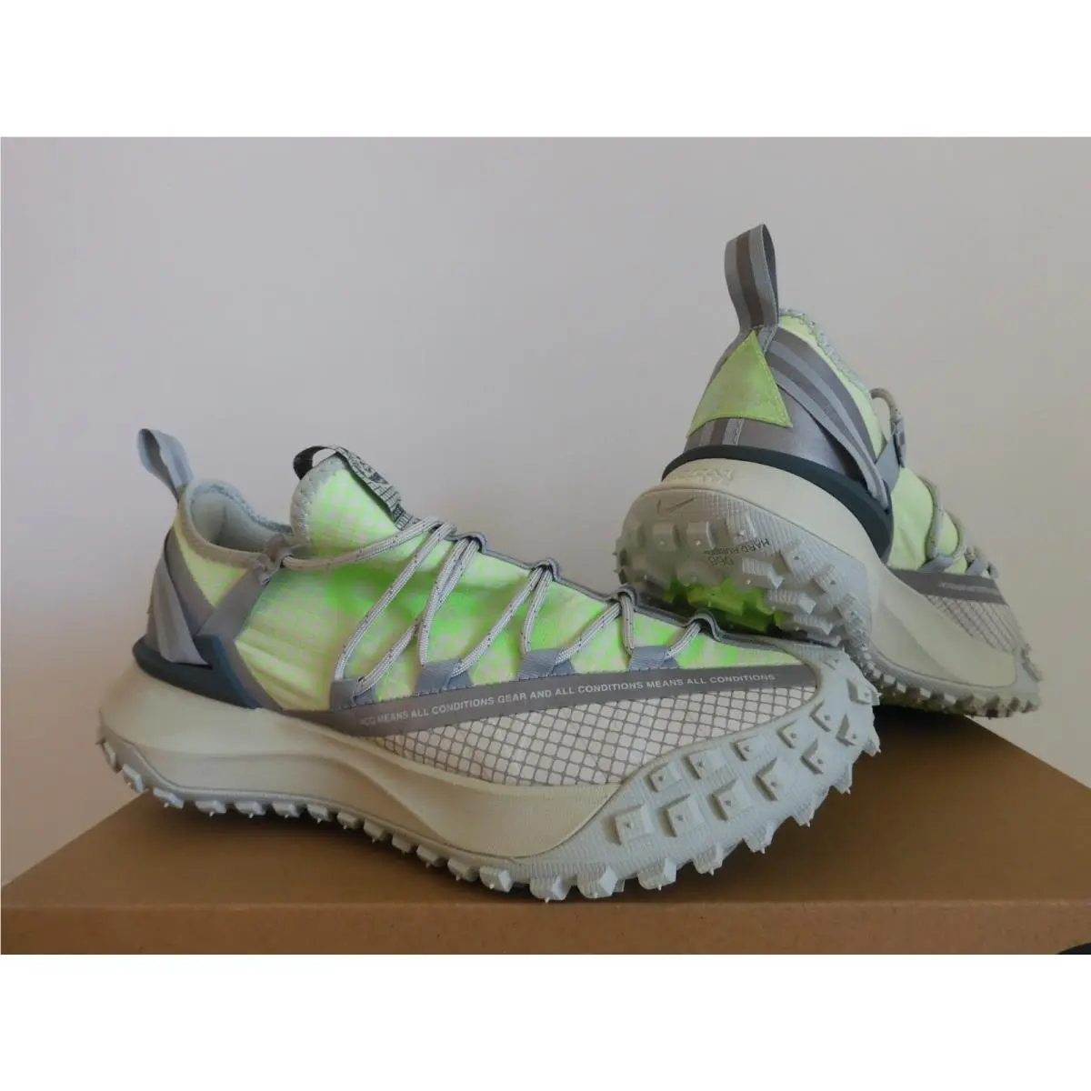 Nike shoes - Nike ACG Dog Mountain - ACG Dog Mountain - Green (UPC: 194958965570) 0