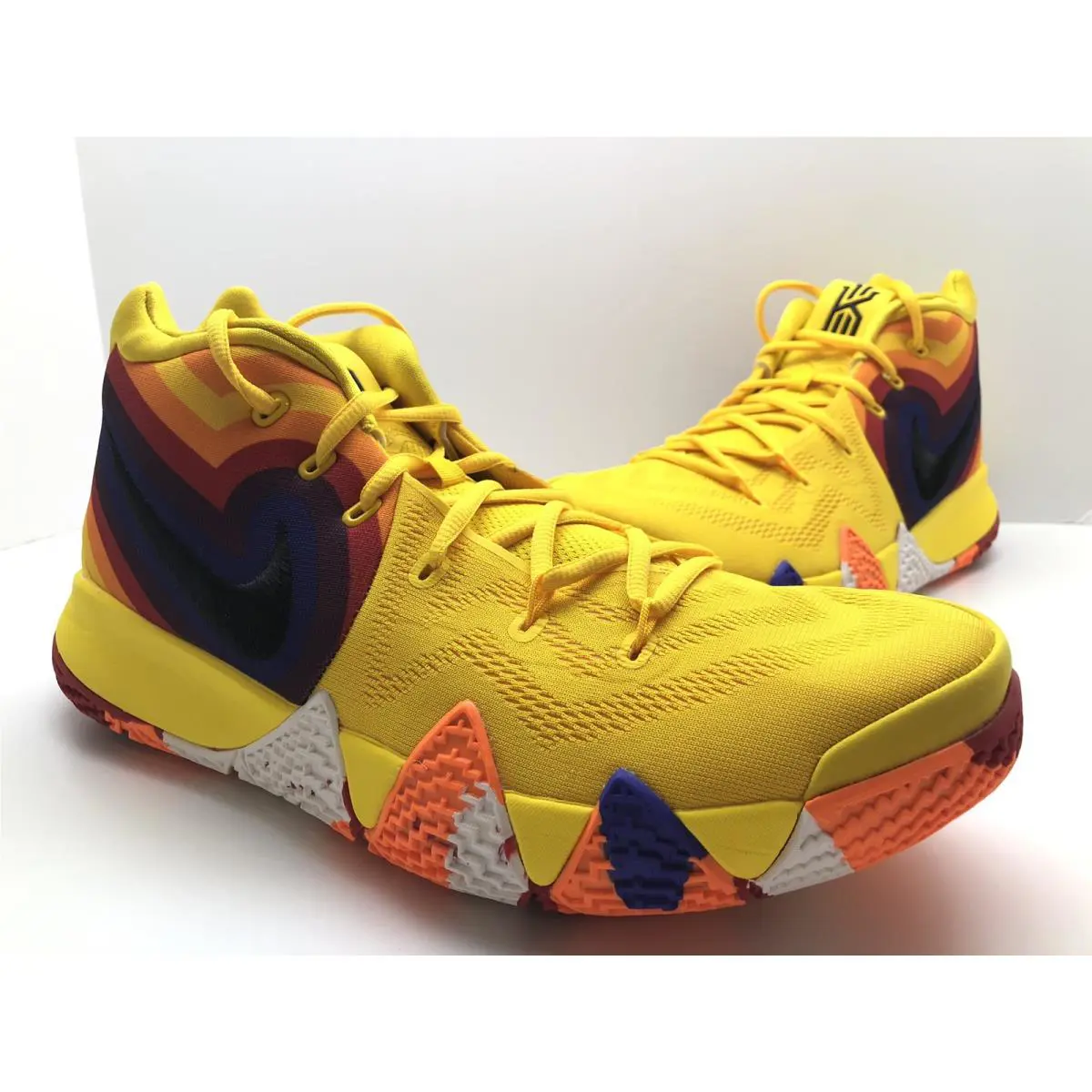 Nike shoes - Multi-Color 0