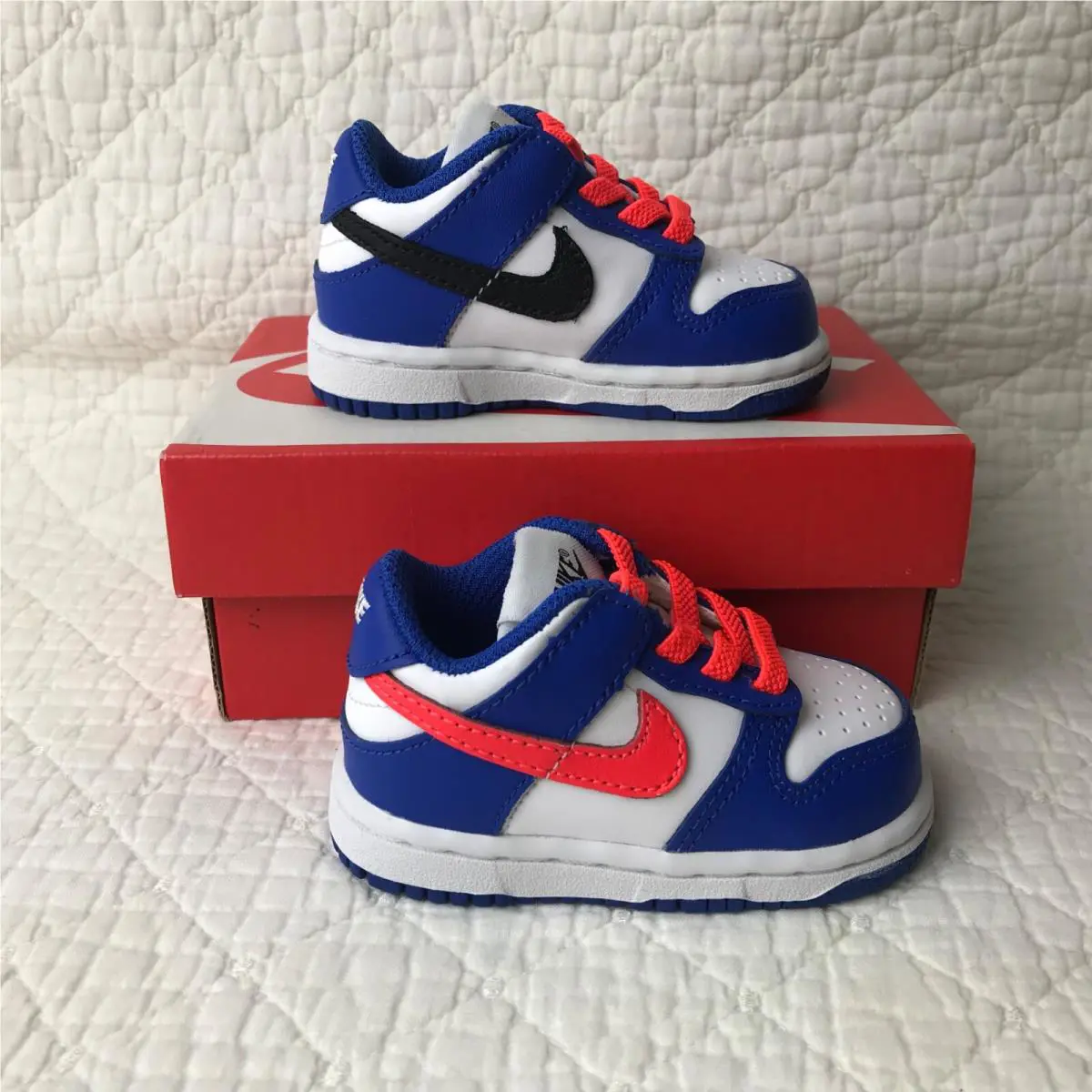 Nike shoes - CW1589-104 - CW1589-104 - White/Bright Crimson 0