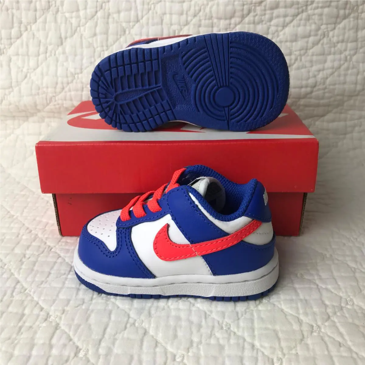 Nike shoes - CW1589-104 - CW1589-104 - White/Bright Crimson 2