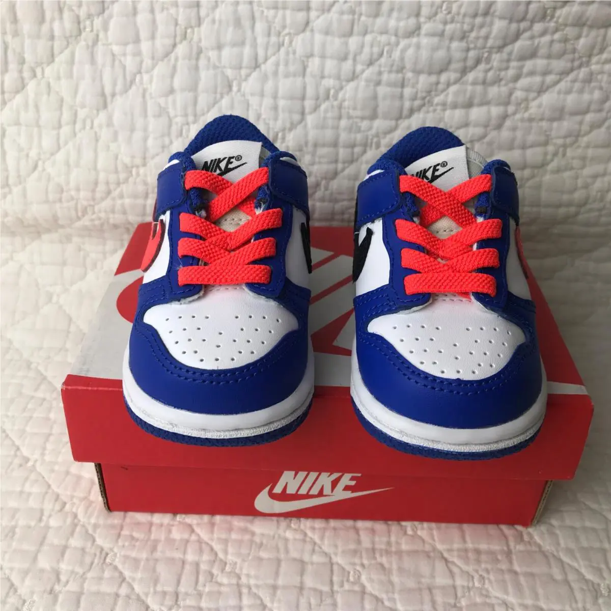 Nike shoes - CW1589-104 - CW1589-104 - White/Bright Crimson 3