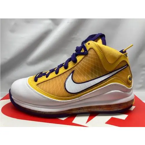 Nike shoes - Purple/ Amarillo/ White (UPC: 194496185904) 0