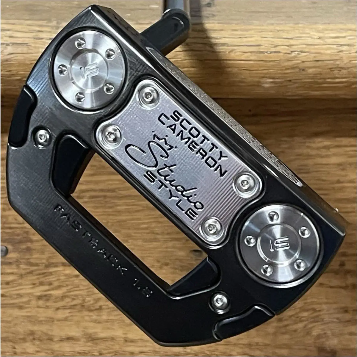 Scotty Cameron  - Studio Style Fastback 1.5 - 2025 - SCS - Xtreme Dark Finish - DLC - Black, Lie Angle: Black 0