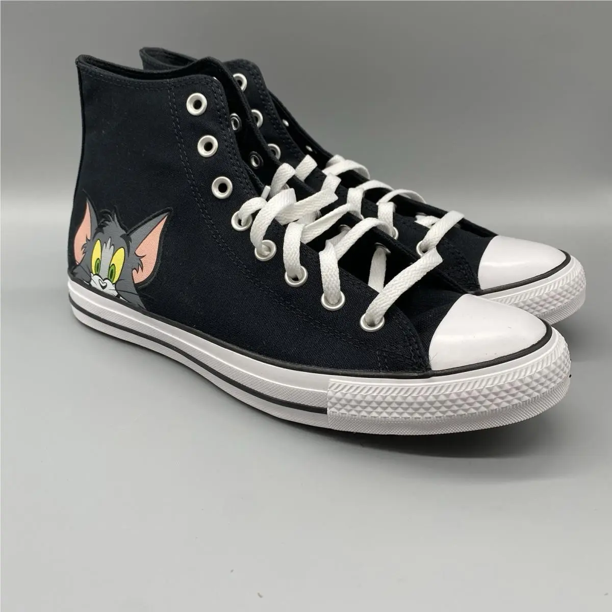Converse x Tom Jerry Shoes Mens US 10 Black Chuck Taylor All Star Hi A15113C