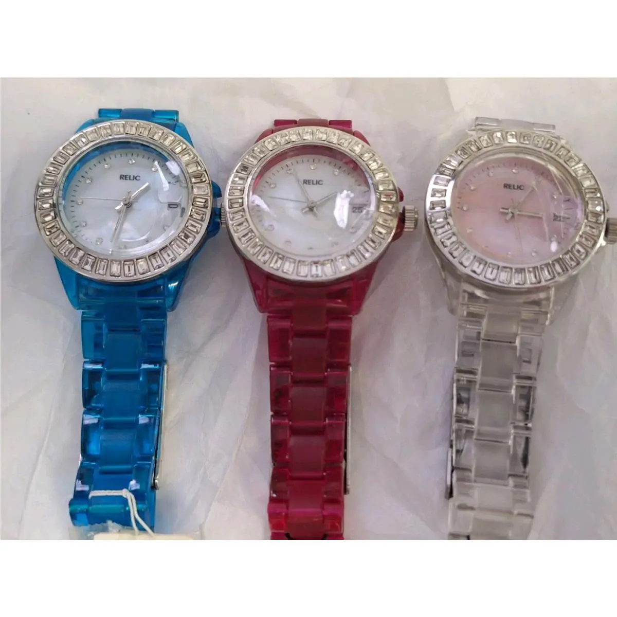 Relic by Fossil Ladie`s Three-hand Set of 3 Red Blue Clear Resin Watch