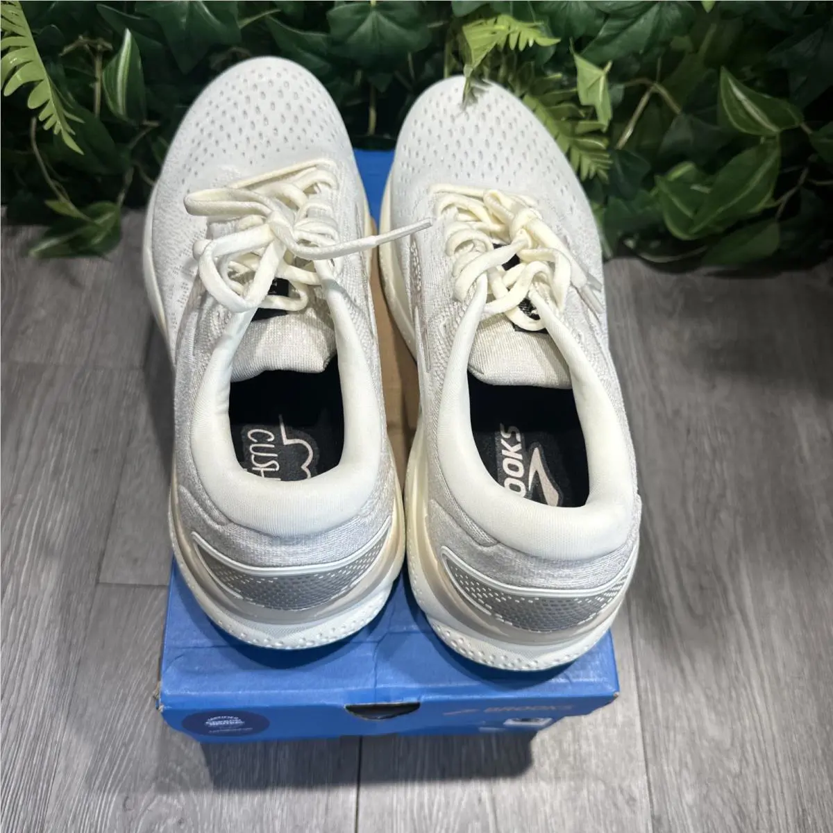 Brooks shoes - Brooks Ghost 16 - Ghost - 110418 1D 164 - Coconut/Chateau/Forged Iron 3