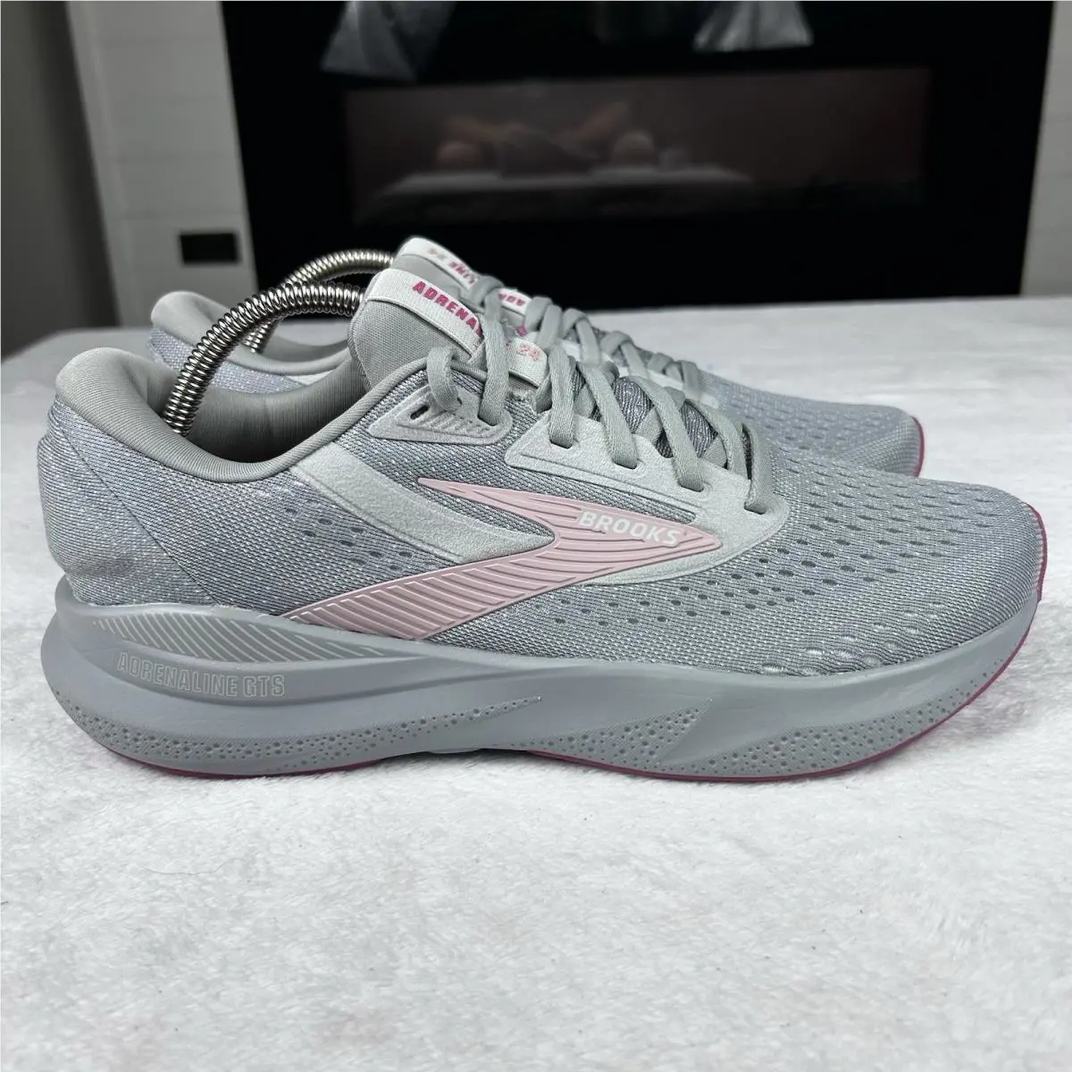 Brooks shoes - Brooks Adrenaline GTS 24 - Adrenaline GTS - 120426 1B 019 - Gray (UPC: 0195394535754) 8