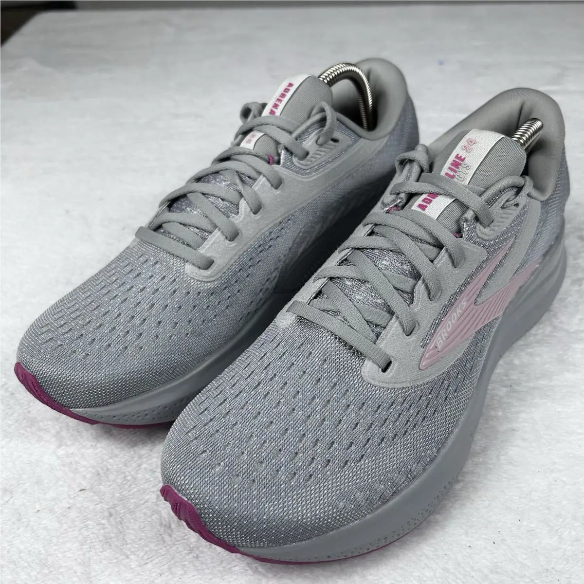 Brooks shoes - Brooks Adrenaline GTS 24 - Adrenaline GTS - 120426 1B 019 - Gray (UPC: 0195394535754) 2