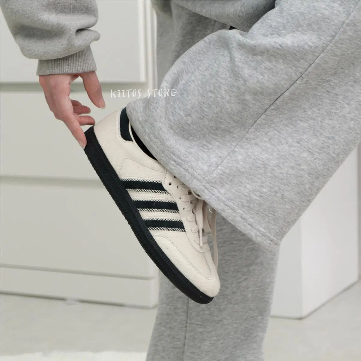 Adidas shoes - adidas Samba - Samba - JP5329 - Wonder White/Black 13