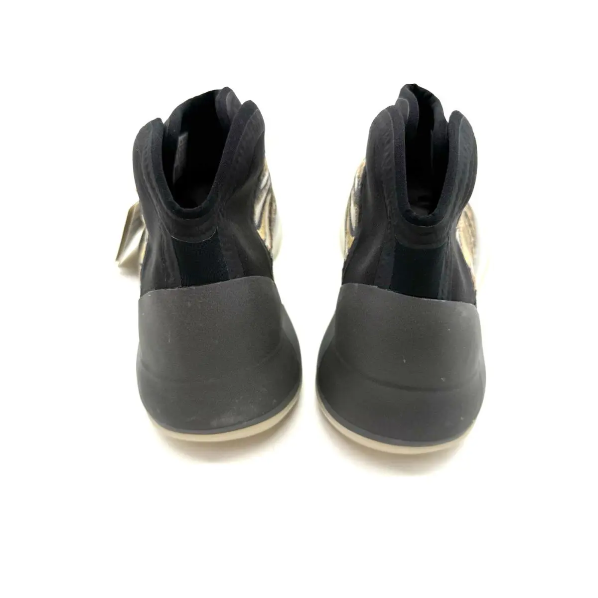 Adidas shoes - adidas Yeezy Quantum - Yeezy Quantum - GX1331 - Multicolor 3