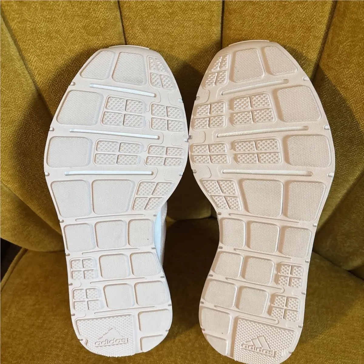 Adidas shoes - adidas Swift Run - Swift Run - IE7478 - Pink, Manufacturer: Course A Pied 2