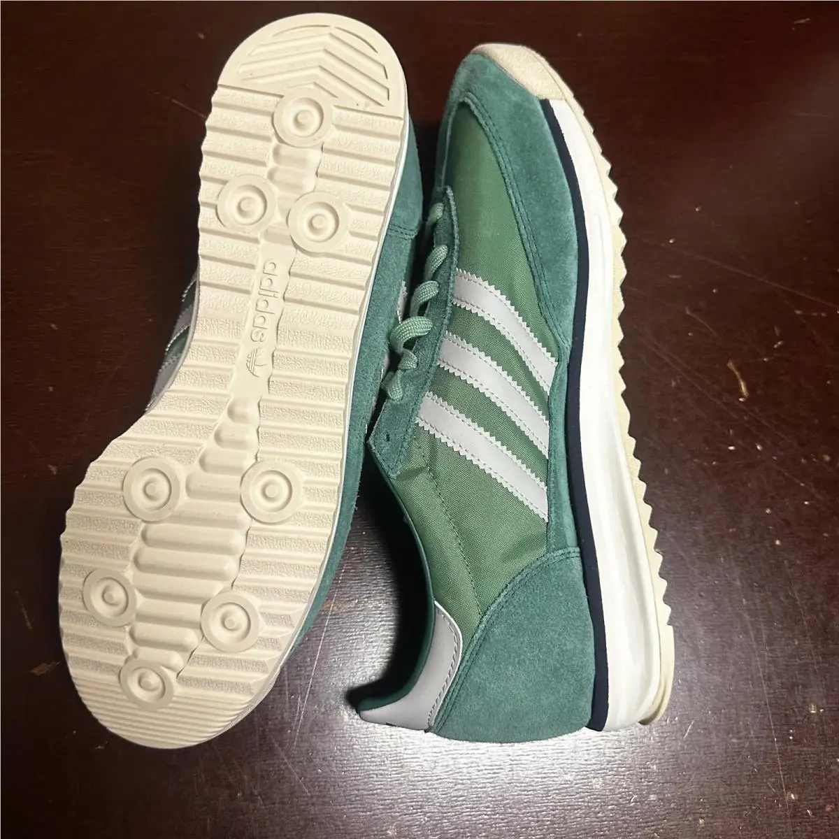 Adidas shoes - Green 2