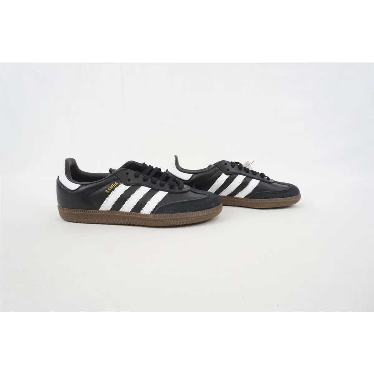 Adidas shoes - Black (UPC: 196474581081) 1