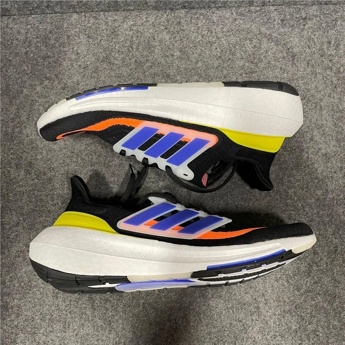 Adidas shoes - VS161055 - vs-161055 - Black (UPC: 195747966655) 1
