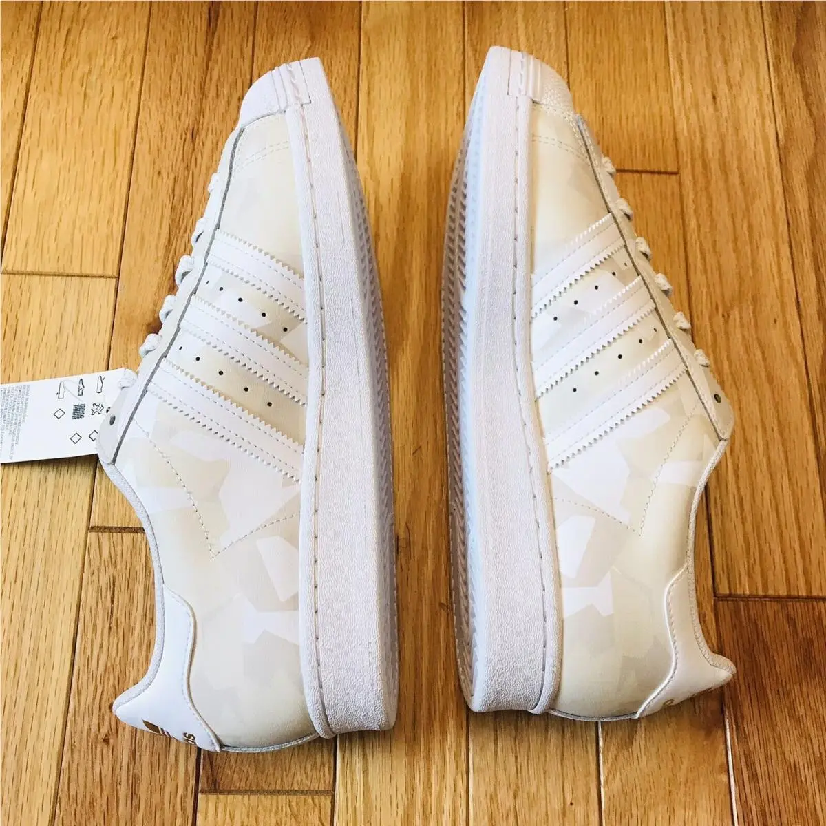 Adidas shoes - adidas Superstar - Superstar - FW6013 - White, Manufacturer: Cloud White / Core black / Gold Metaliic 3