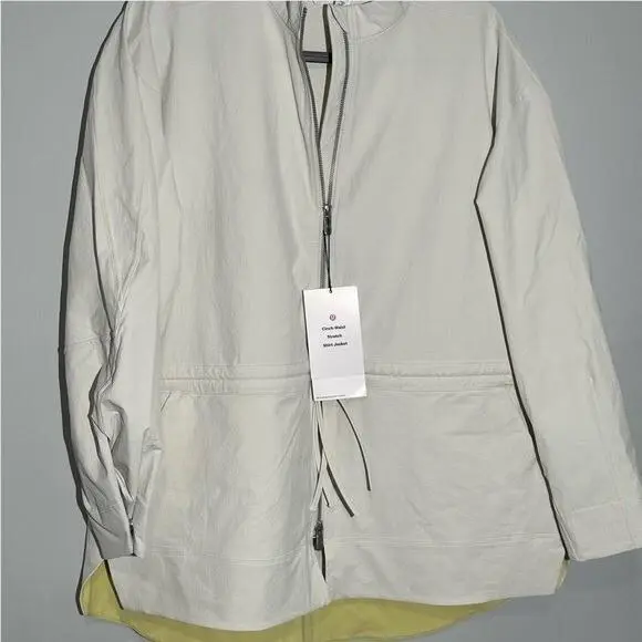 Lululemon clothing - Cream White 11