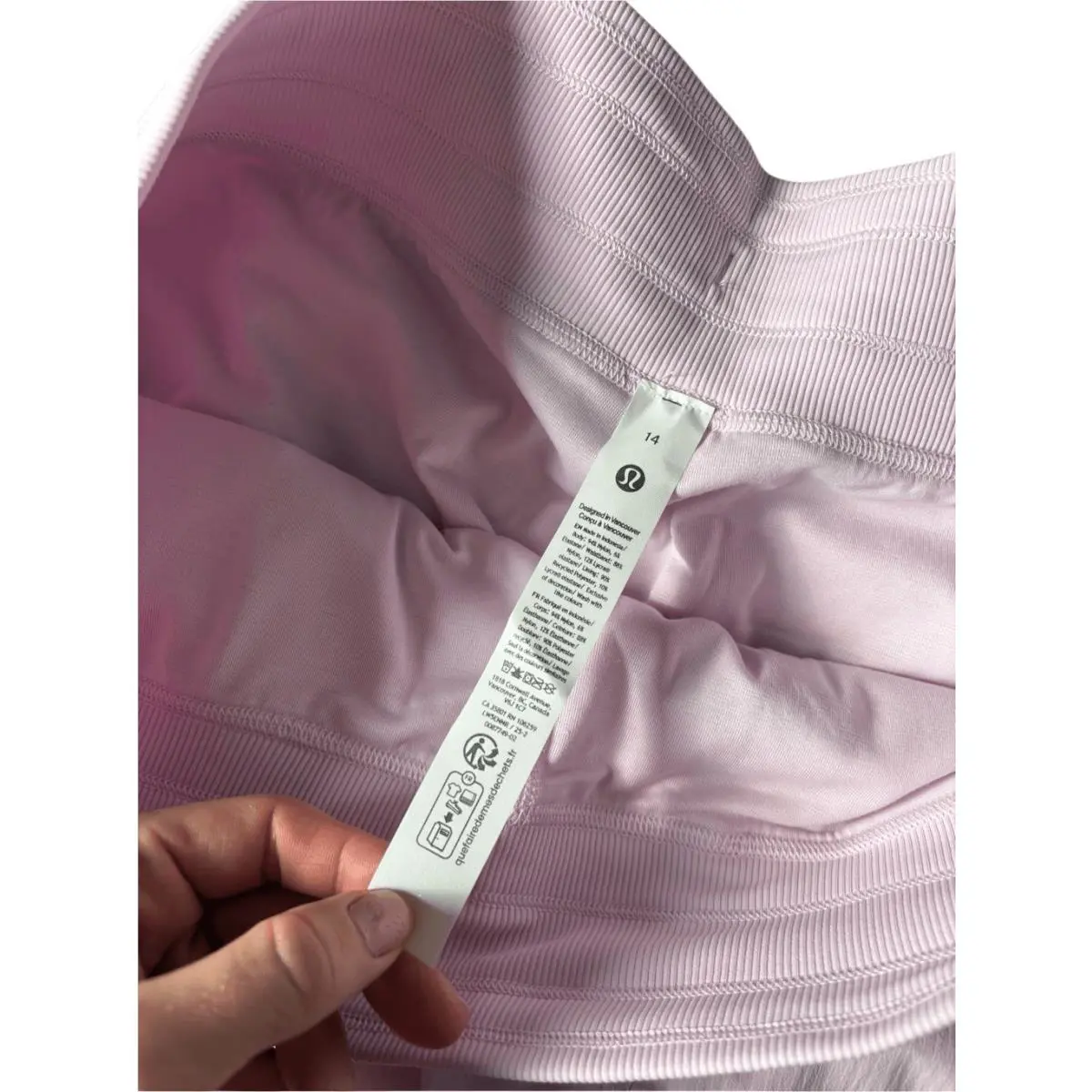 Lululemon clothing - Pink, Exterior: Pink 4