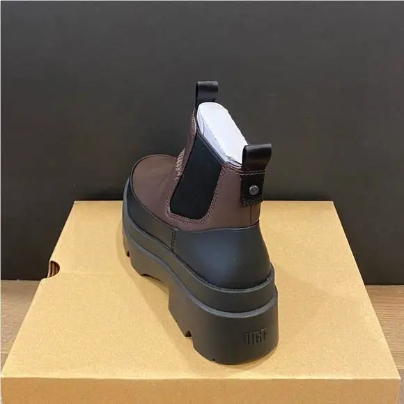 UGG shoes - Brisbane Chelsea - Brisbane Chelsea - Burnt Cedar 1