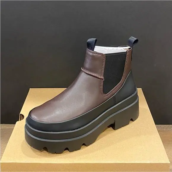 UGG shoes - Brisbane Chelsea - Brisbane Chelsea - Burnt Cedar 3