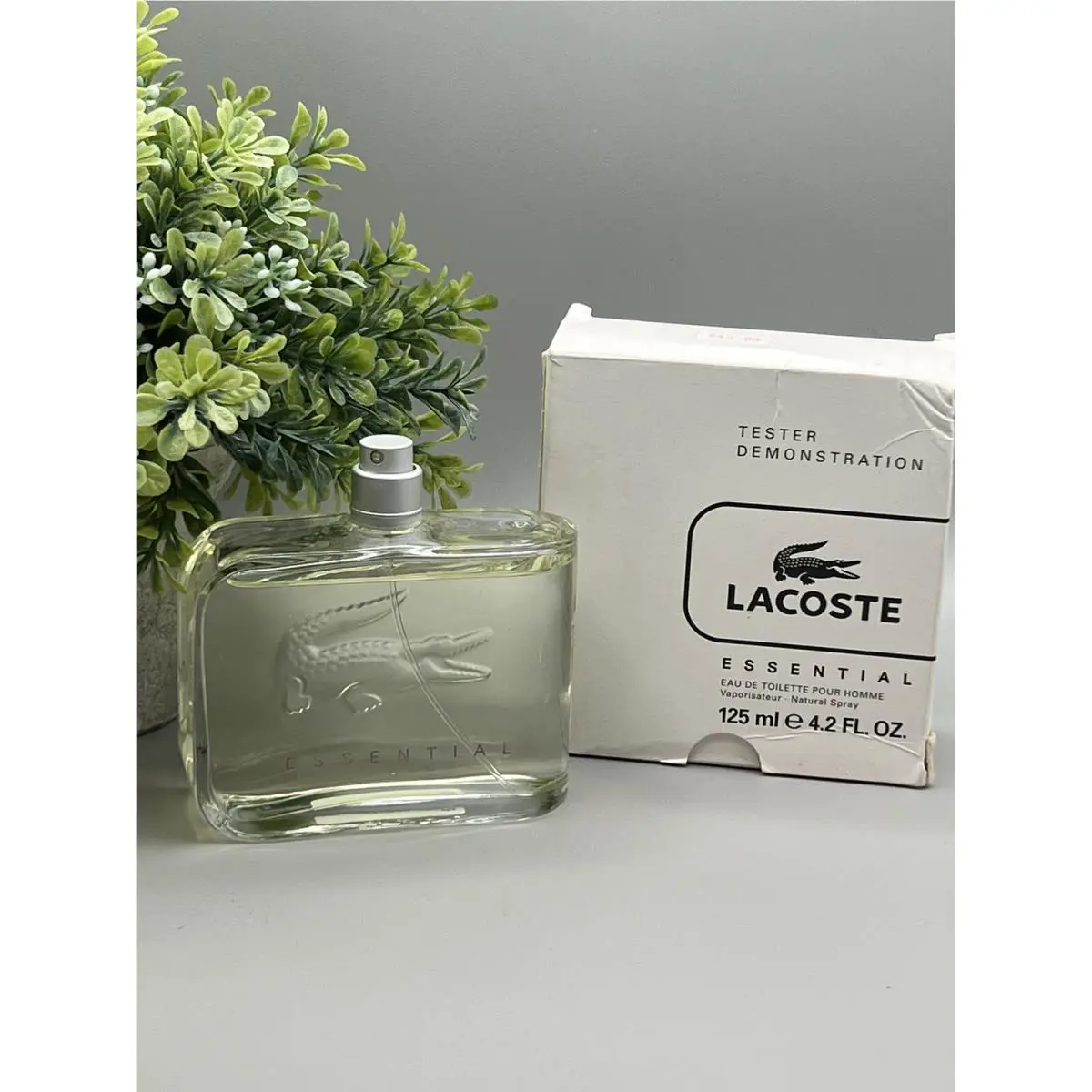 Lacoste Essential Eau De Toilette Spray Pour Homme 4.2 oz In White Box No Li