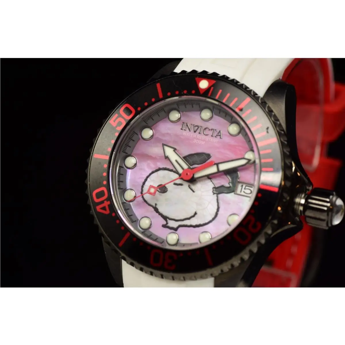Extreme Rare Invicta Watch Snoopy Collection Limited Ed.0046/3000 w/ Snoopy Box
