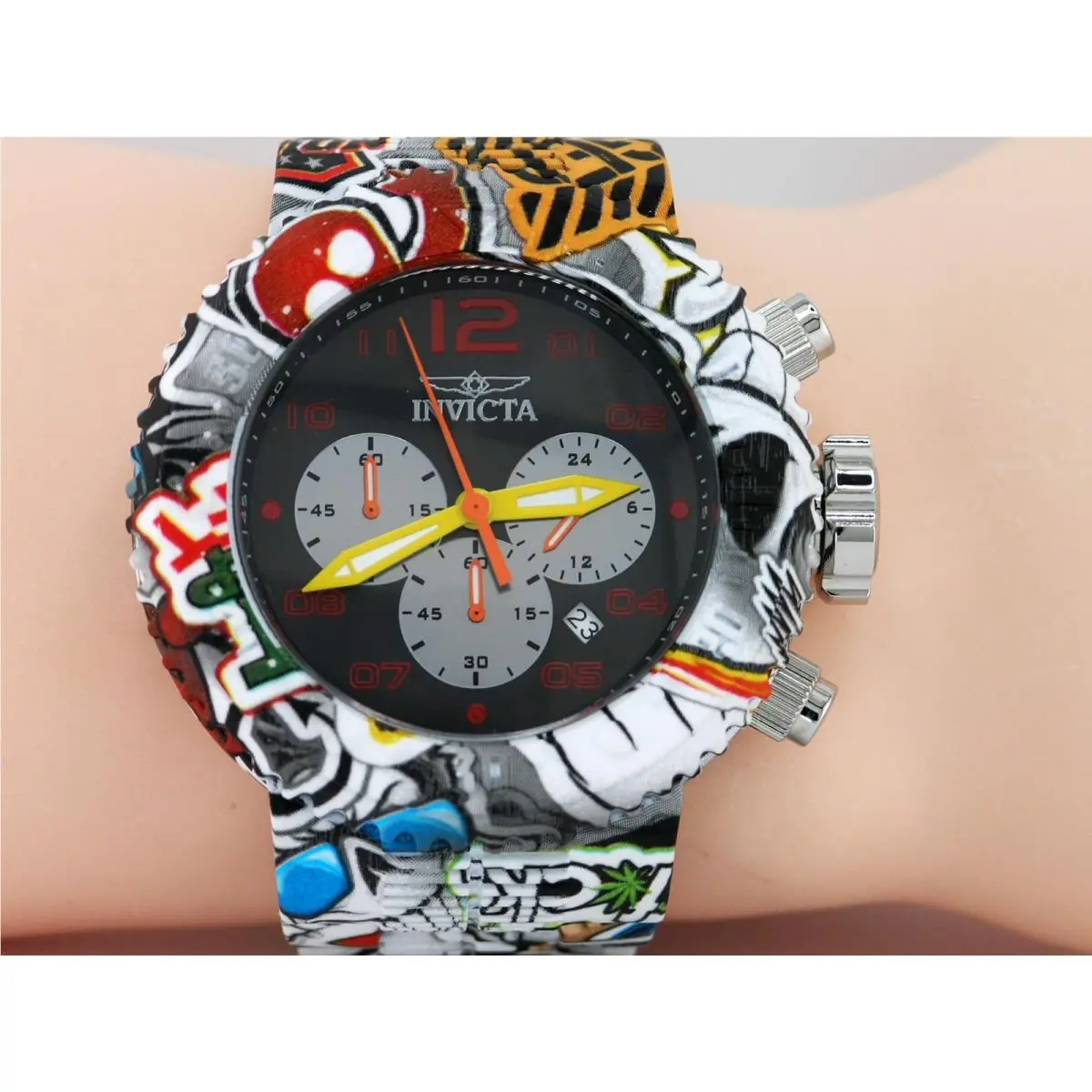39058C Pro Diver Graffiti Black Chronograph Watch Steel Quartz 52MM by Invicta