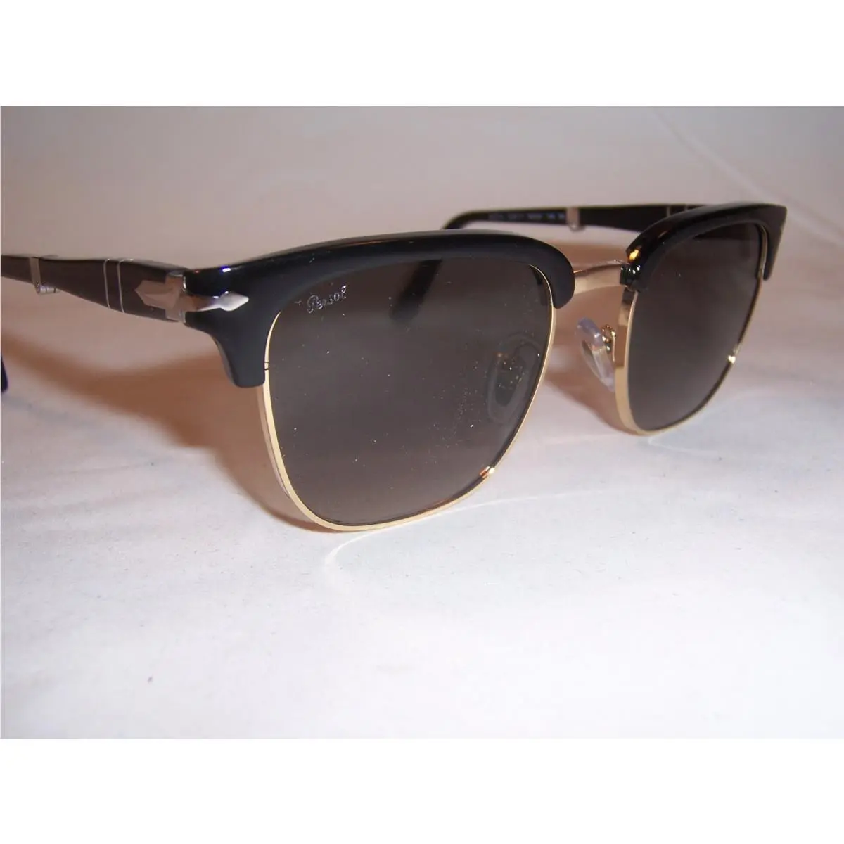 Persol Sunglasses PO 3375/S 122571 Black/grey 52mm Folding