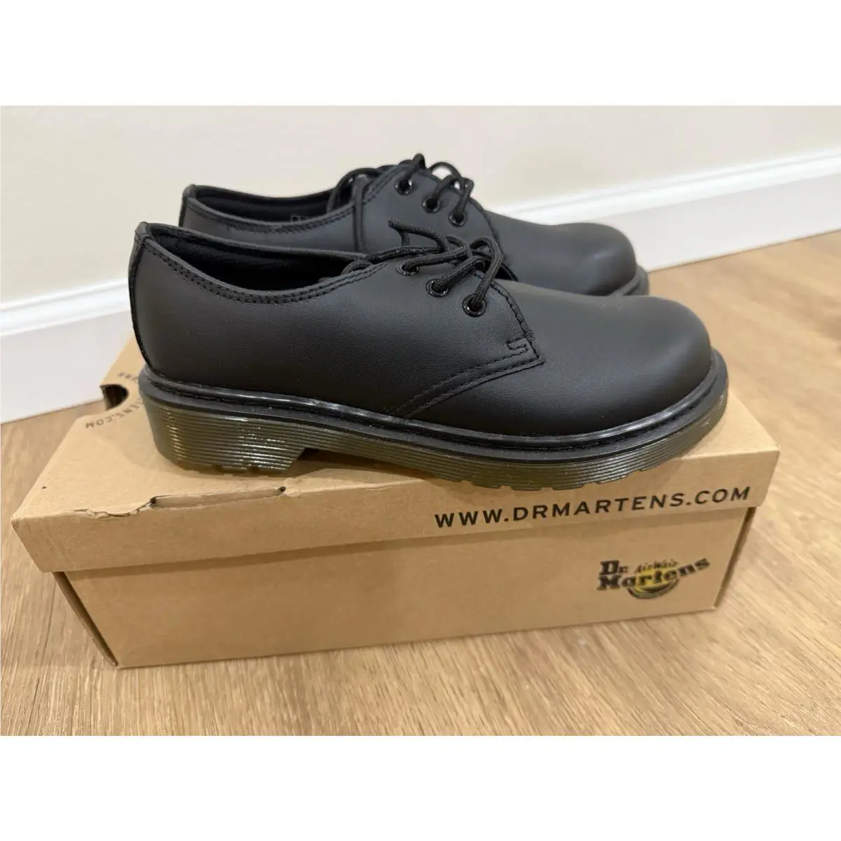Dr. Martens shoes - Black 1