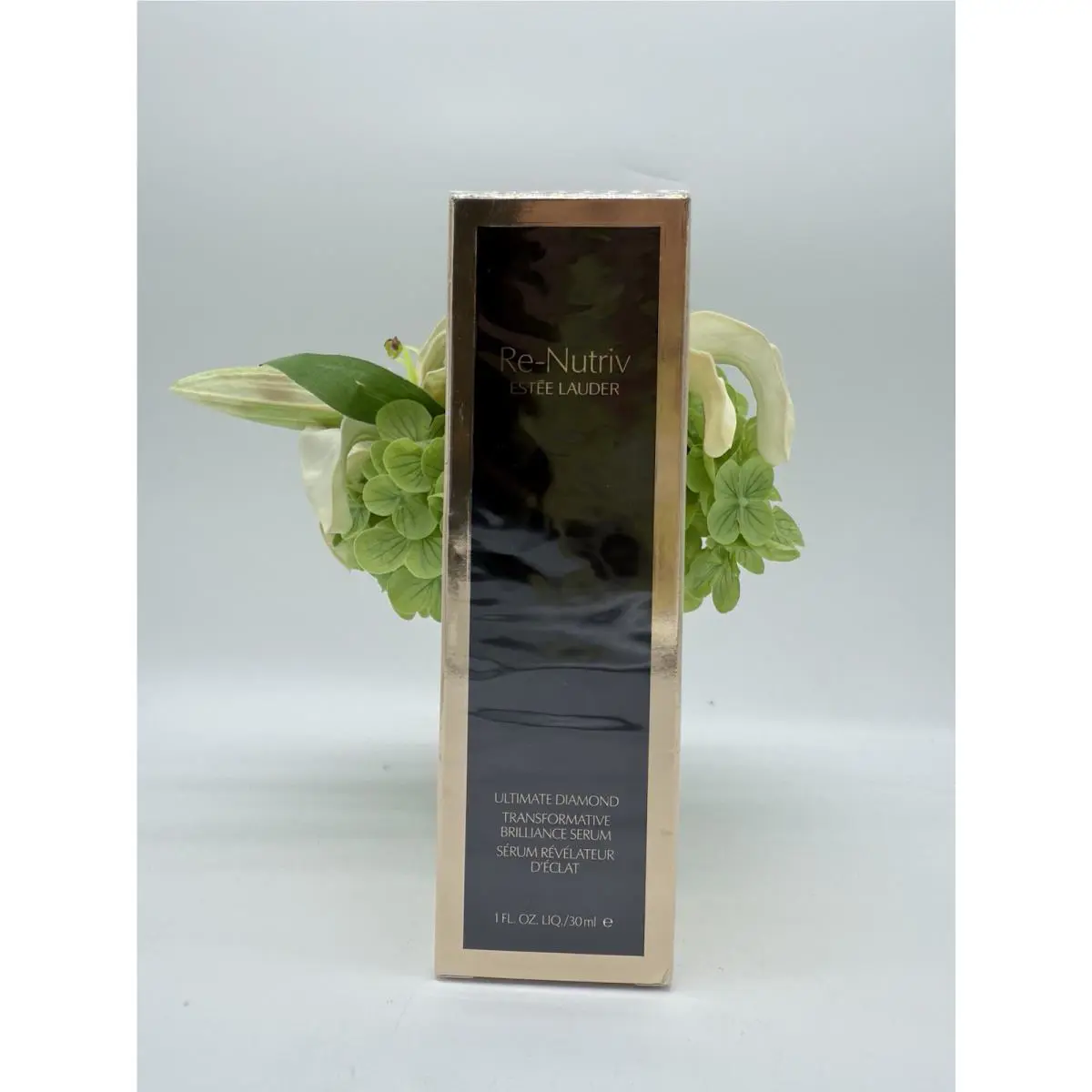 Estee Lauder Re-nutriv Ultimate Diamond Transformative Brilliance Serum 1oz/30ml