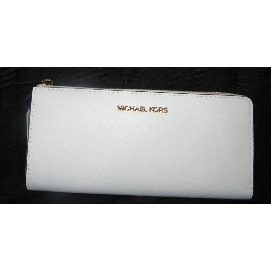 Michael Kors Jet Set Travel Large 3/4 Zip Wallet Optic White
