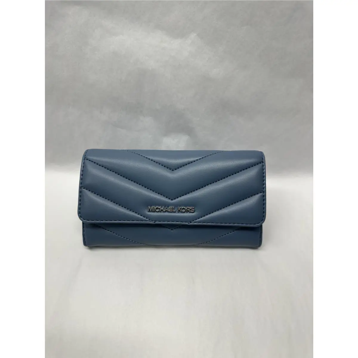 Michael Kors Jet Set Travel Large Trifold Quilted Leather Wallet Denim
