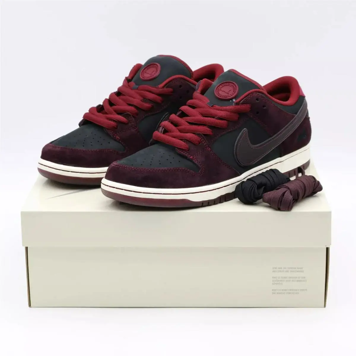 Nike shoes - Nike Dunk Low - Dunk Low - FZ1289-200 - Red 0