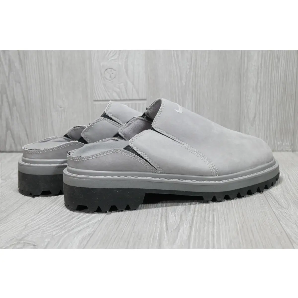 Nike shoes - grey 9