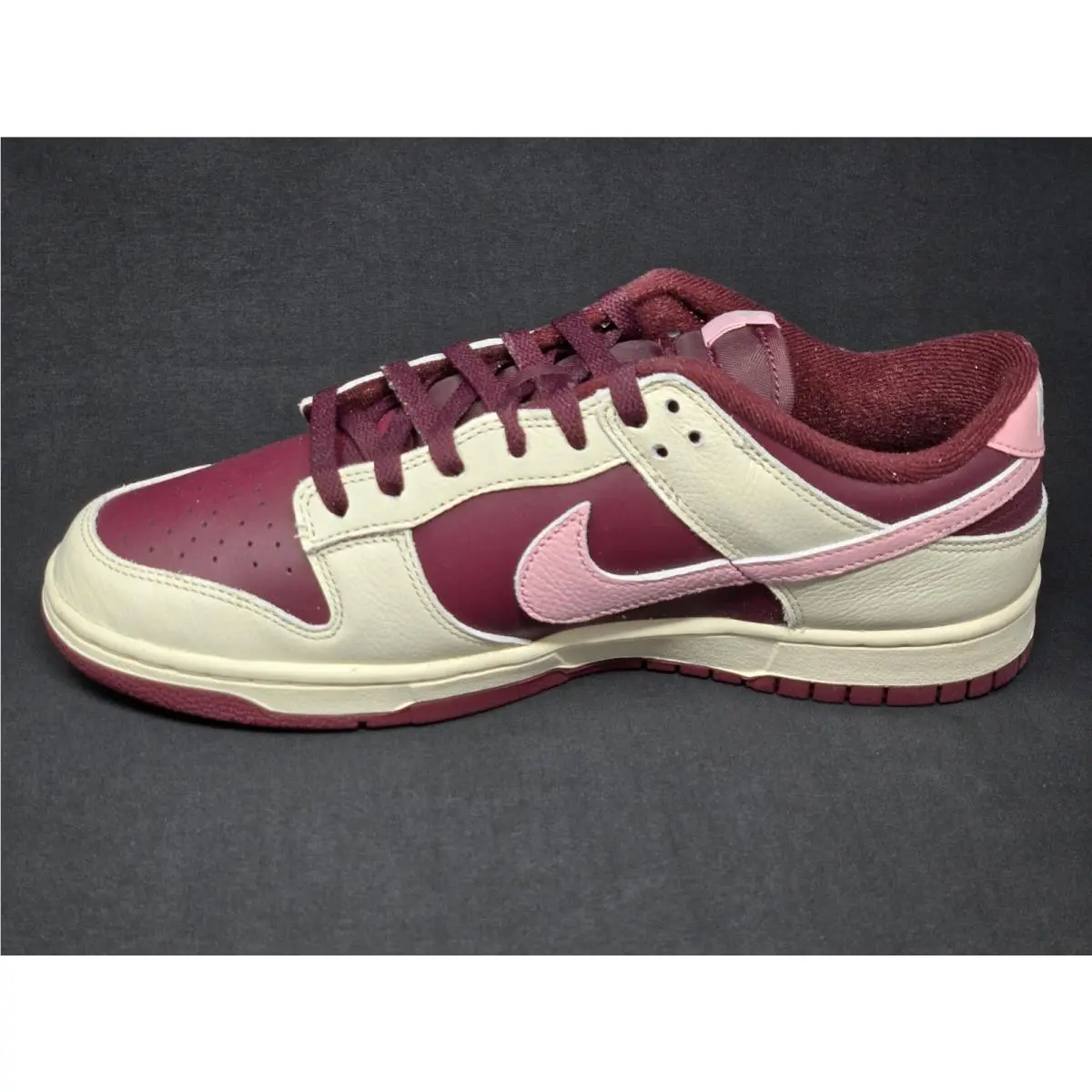 Nike shoes - Red 11