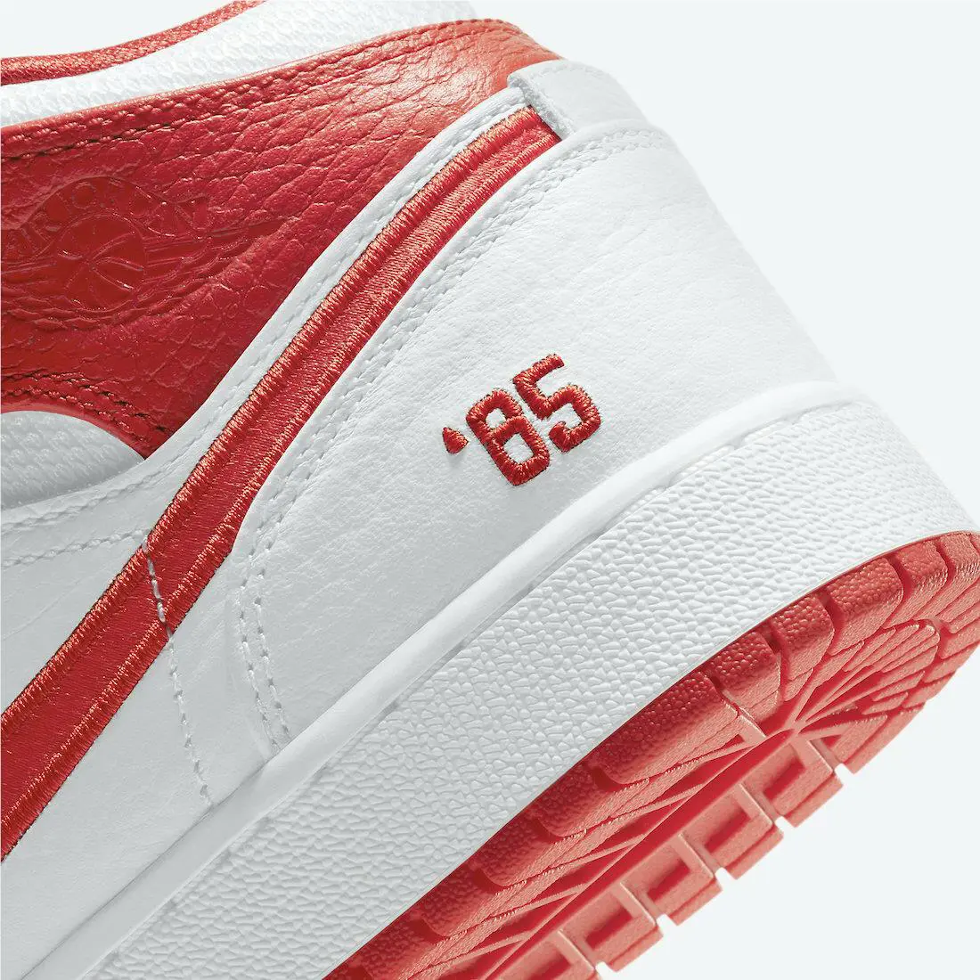 Nike shoes - Nike Jordan 1 - DH0200-100 - Red 5