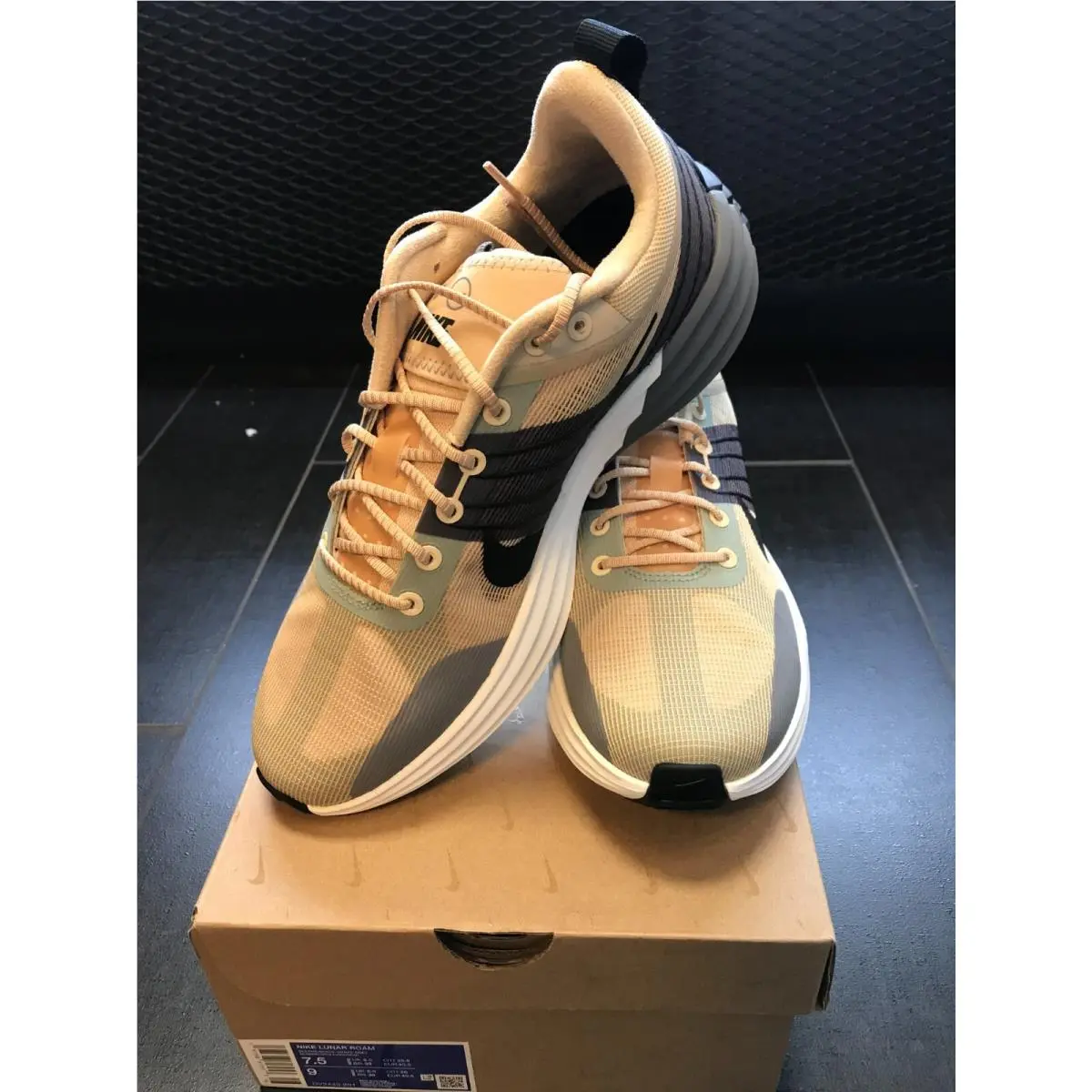 Nike shoes - Nike Lunar Roam - Lunar Roam - DV2440-201 - Brown 5