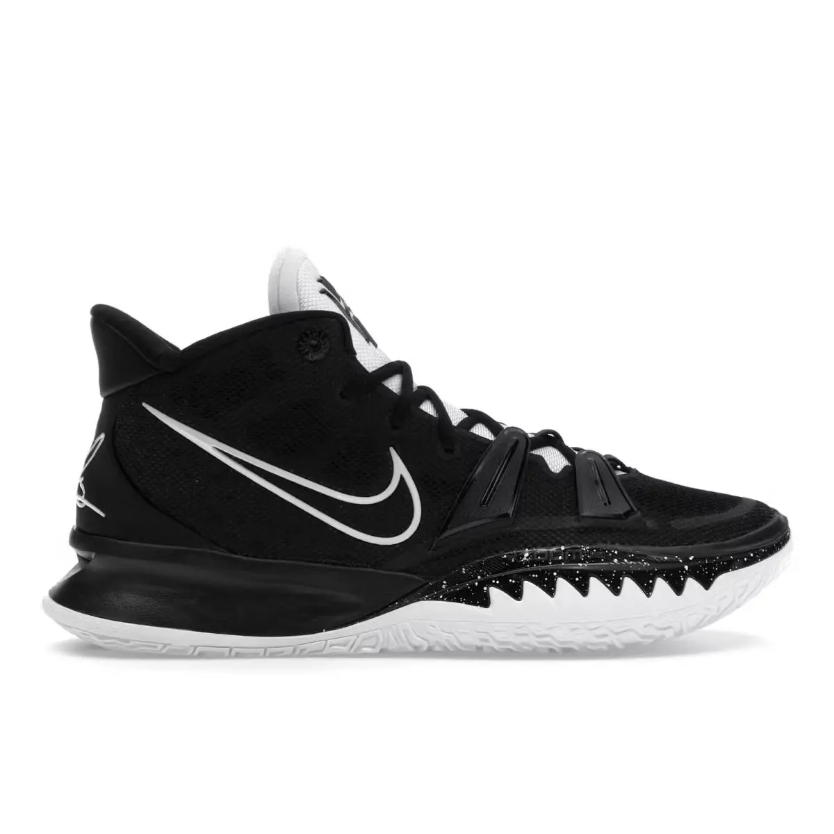 Nike shoes - Black 3