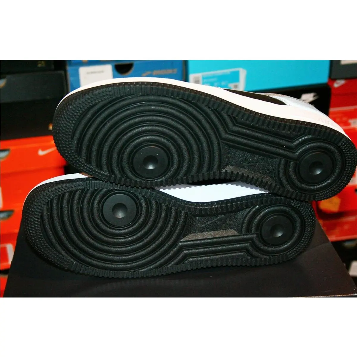 Nike shoes - AIR FORCE 1 - AIR FORCE - DJ6033-001 - Black 3
