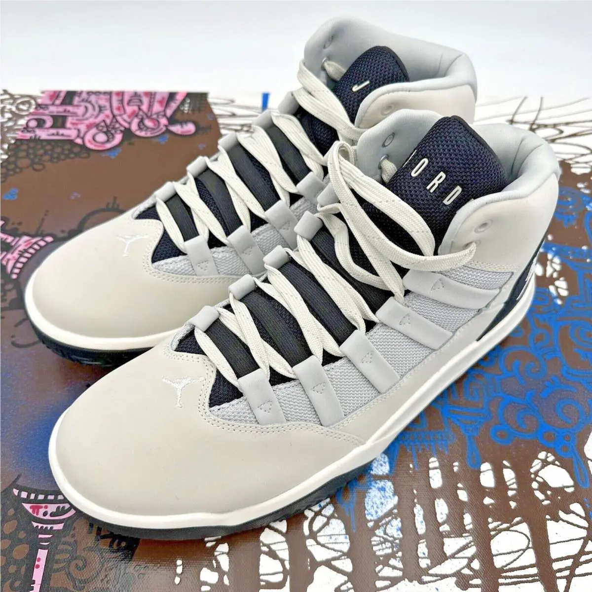 Nike shoes - Jordan Max Aura - Max Aura - AQ9084004 - Grey 1