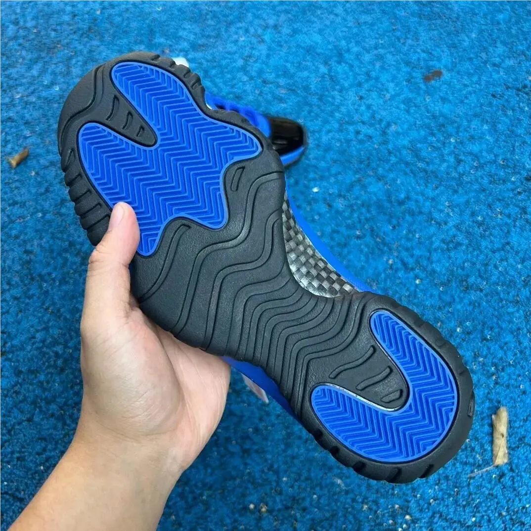 Nike shoes - Air Jordan 11 - Air - Blue Black 4