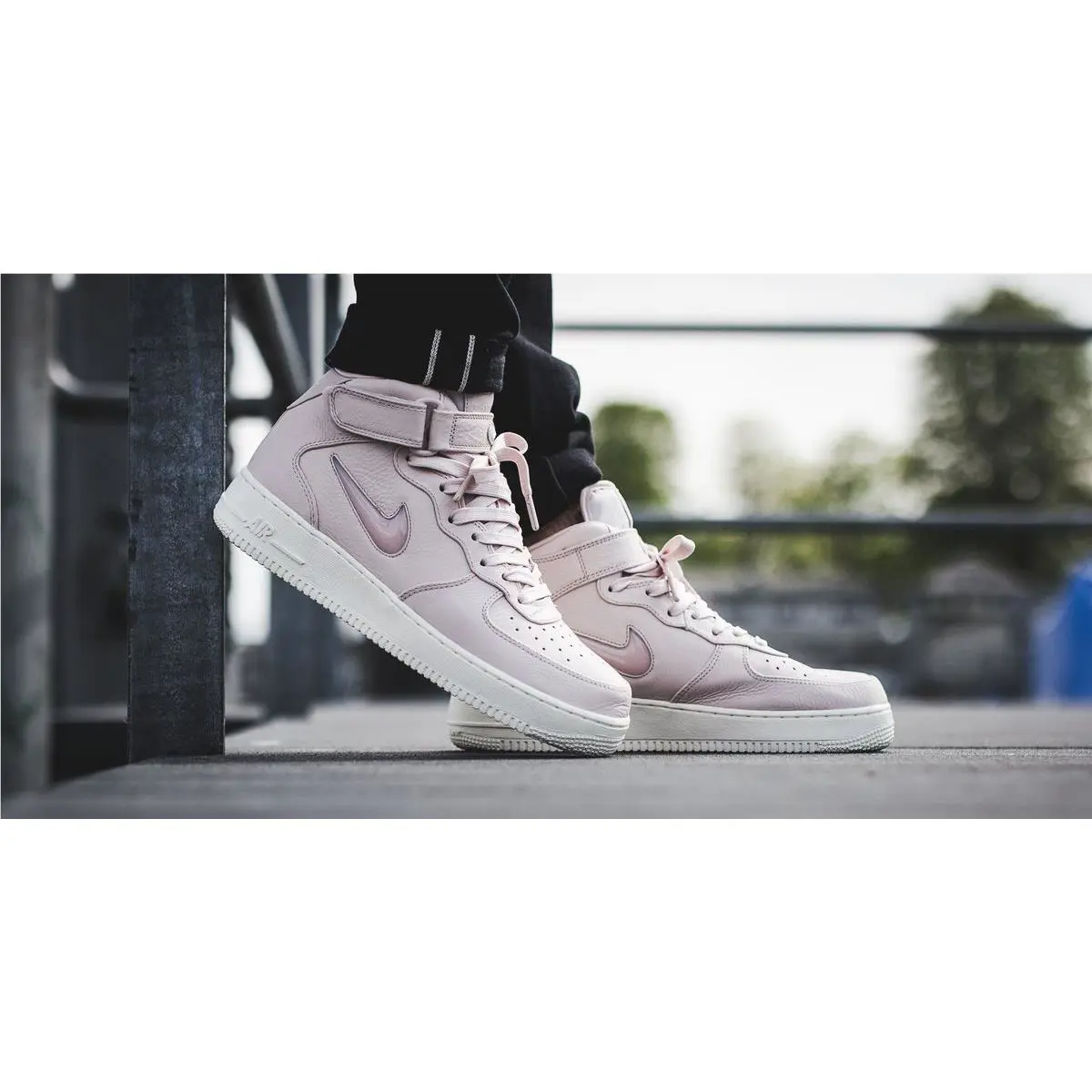 Nike shoes - Nike Air Force 1 Premium - 941913-600 - Red 3