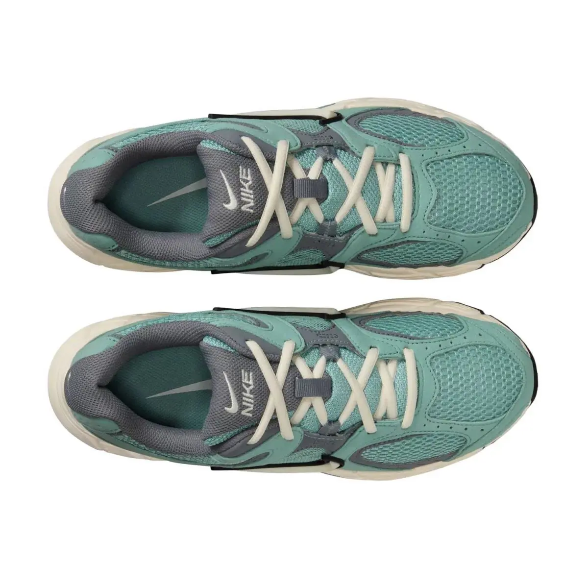 Nike shoes - Light Green 3