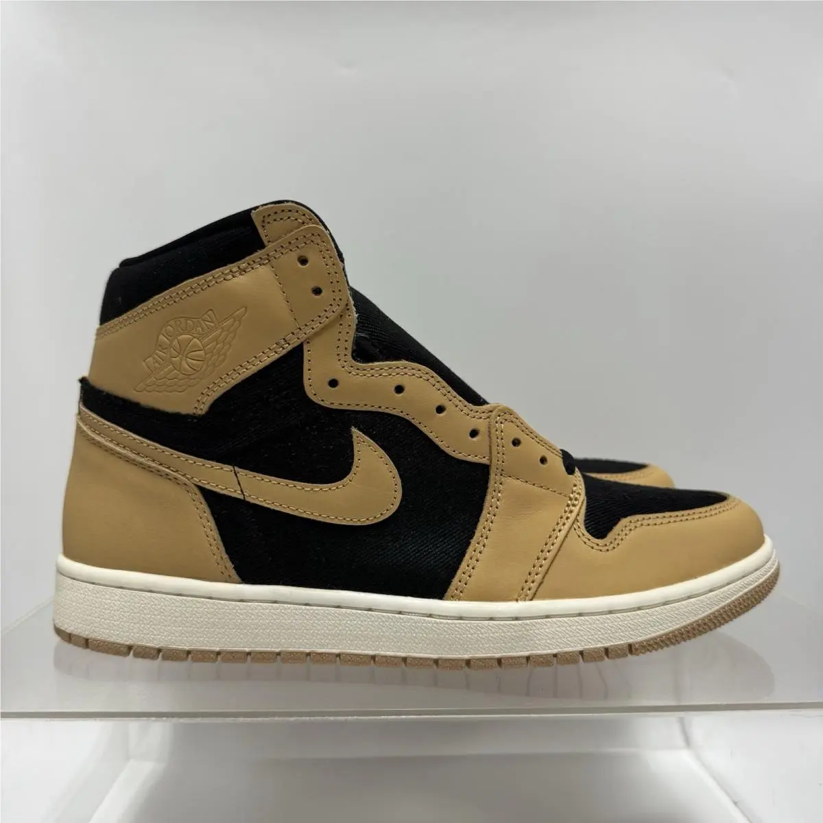 Nike shoes - Nike Air Jordan 1 - Air - 555088-202 - Black 0