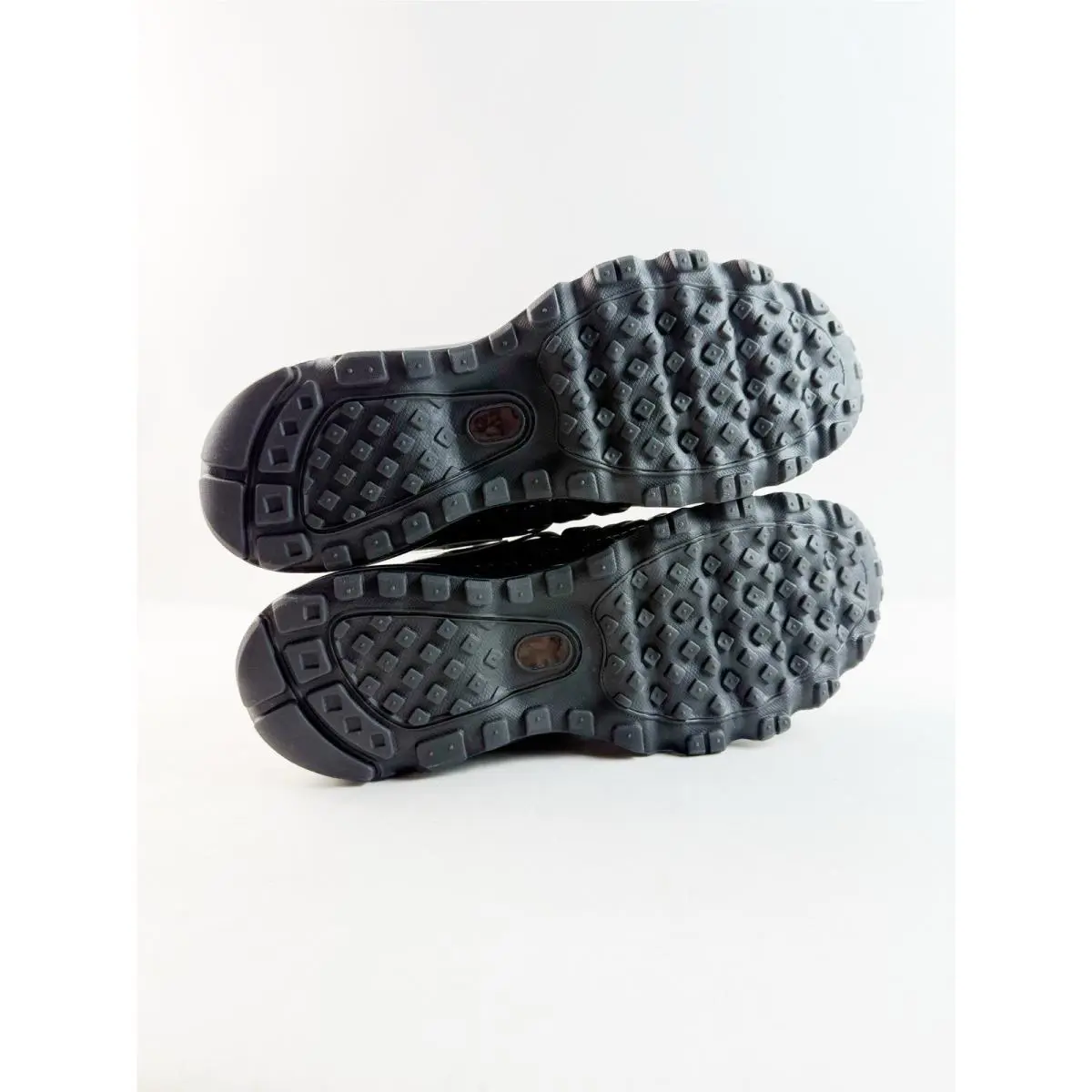 Nike shoes - Nike Air Python - Air Python - SAMPLE - White 3