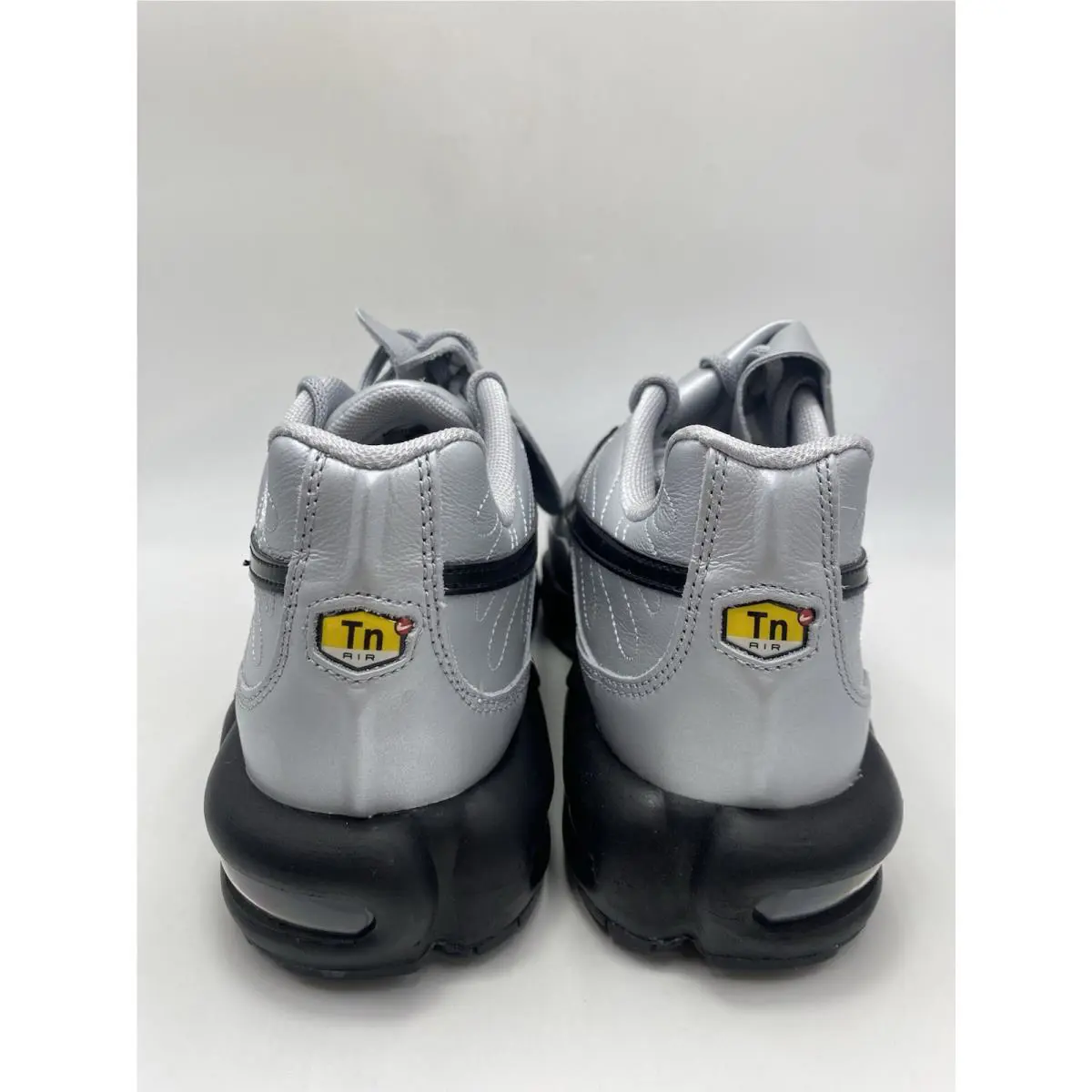 Nike shoes - Nike Air Max Plus - Air Max Plus - HM6850-001 - Wolf Grey/Black (UPC: 197599074229) 4