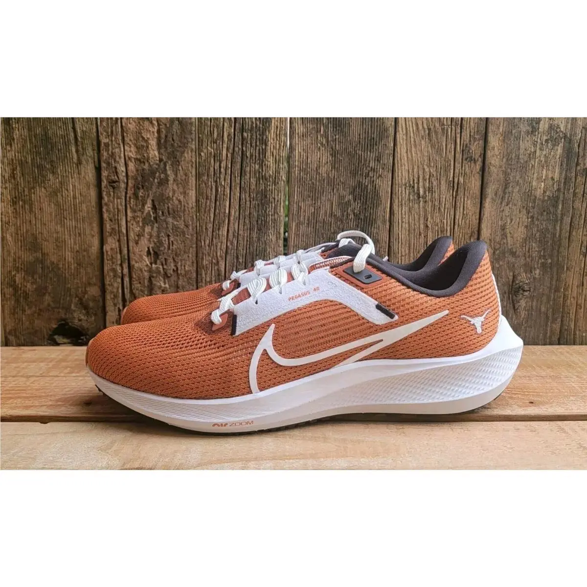 Nike Texas Longhorns Air Zoom Pegasus 40 Running Men`s Sz 8 Orange DZ5951-100