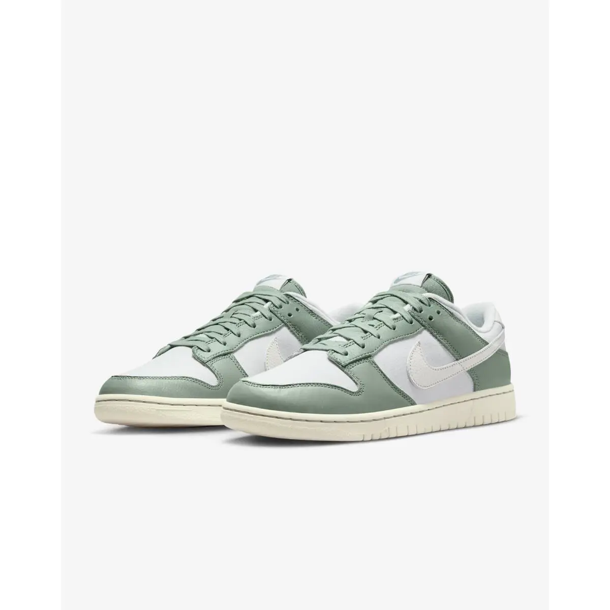 Nike shoes - Dunk Low Retro Premium - Dunk Low Retro Premium - DV7212-300 - Green (UPC: 606121284826) 3