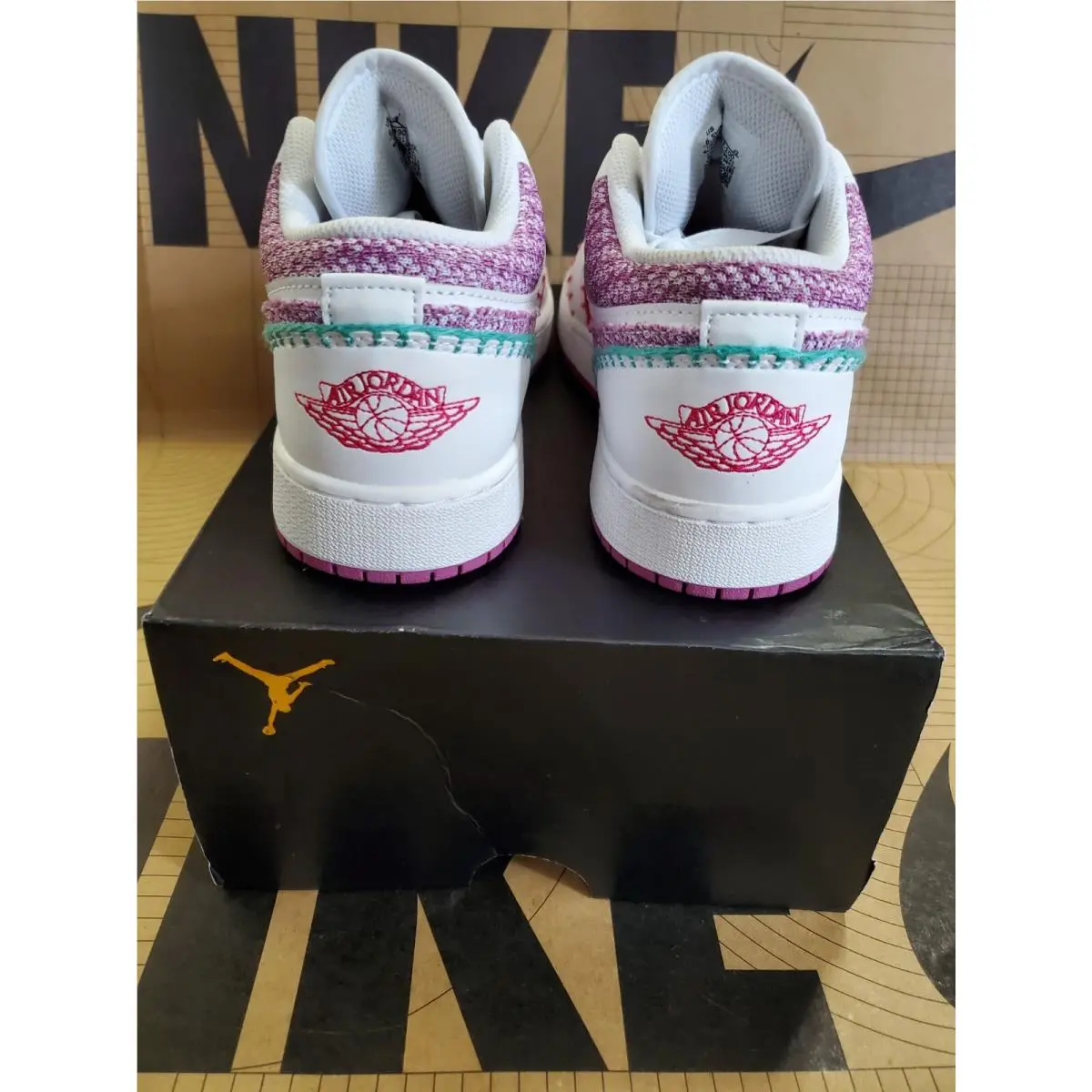 Nike shoes - Air Jordan 1 Mid SE GS - DM9037 100 - White 3