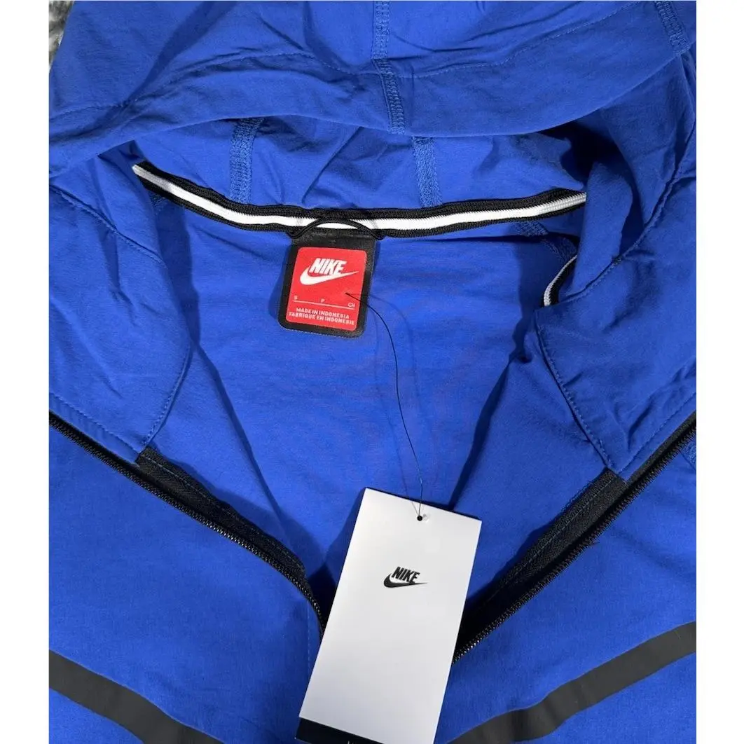 Nike clothing - Nike Tech Woven Jacket - Tech Woven Jacket - HM7151-480 - Blue (UPC: 0197600957466) 2