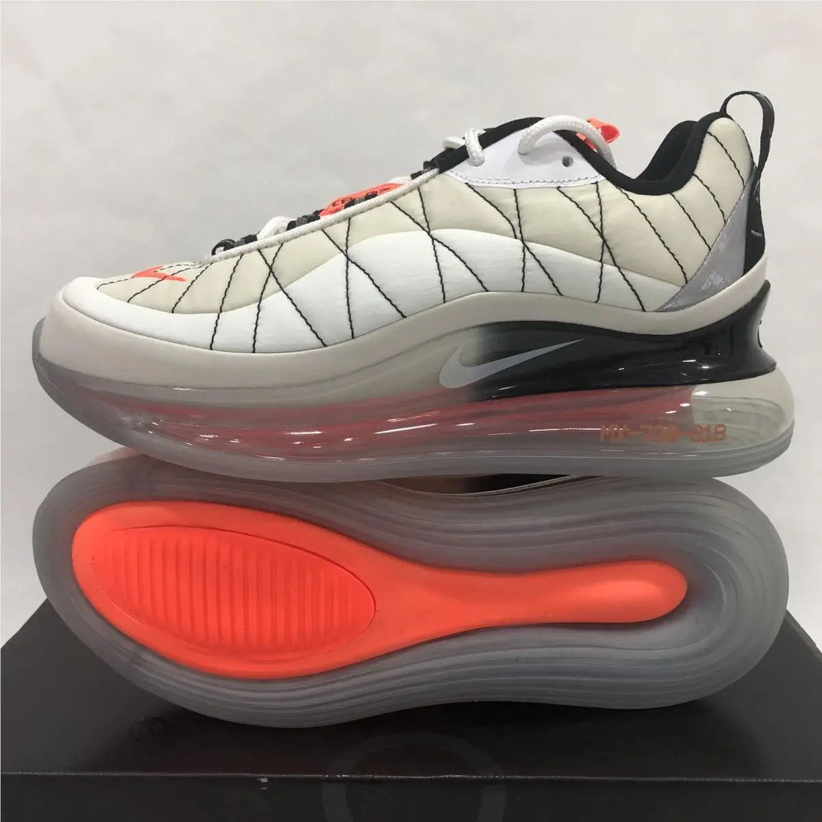 Nike Air MX 720-818 Women’s Shattered Backboard CI3869-100 Airmax Sz 7.5